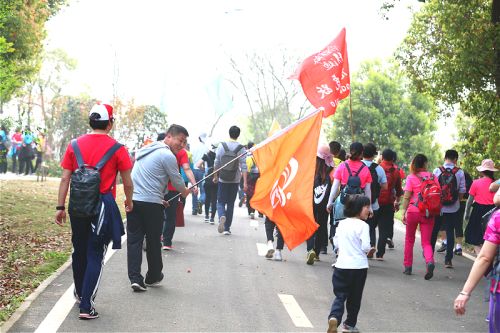 公司組織參加龍靈山國際徒步大會(圖2)